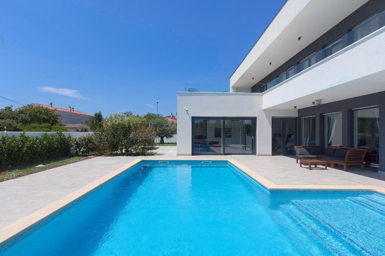 Villa Monte Kope Баньоле Екстериор снимка