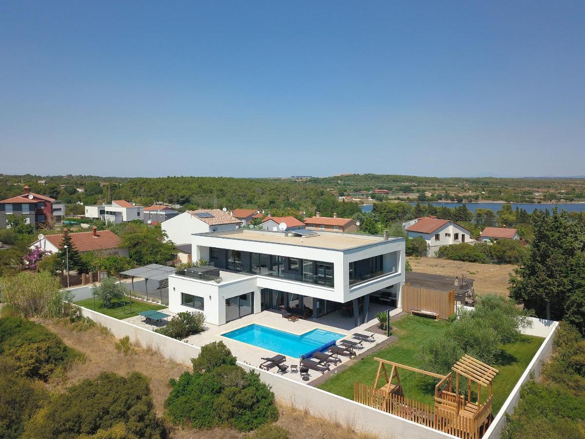 Villa Monte Kope Баньоле Екстериор снимка